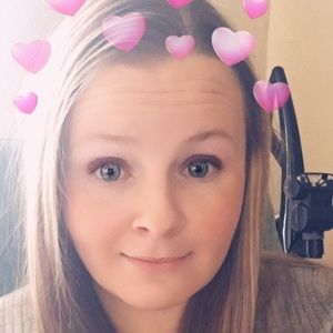 Meet your Posher, Carlyle